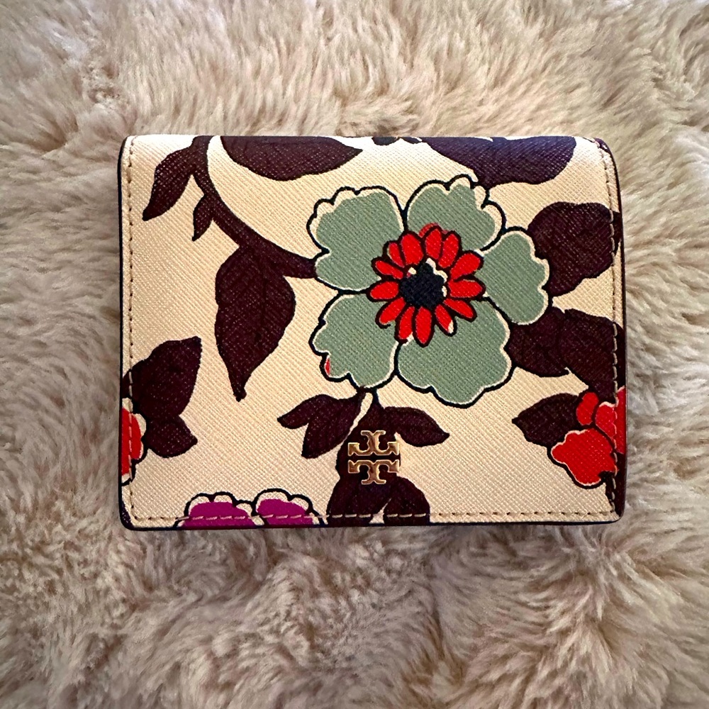 Tory Burch small wallet